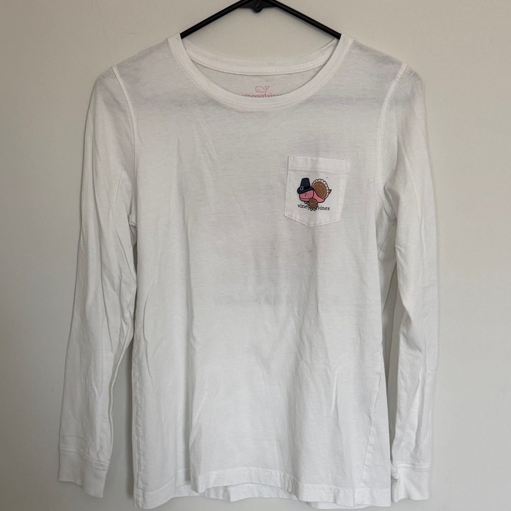 Vineyard Vines White Long-Sleeve Pocket Tee with Colorful Chest Graphic